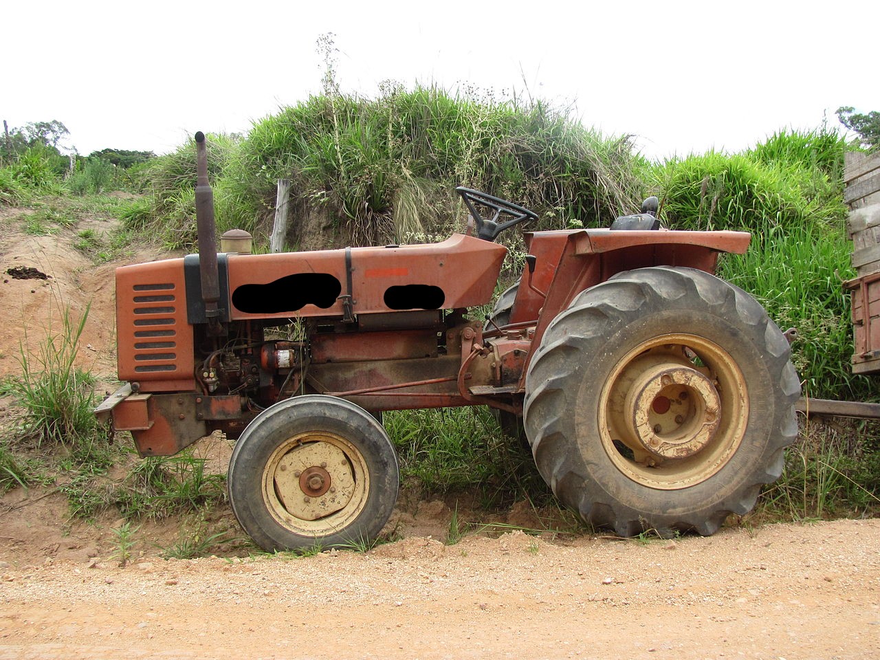 Tractor.jpg